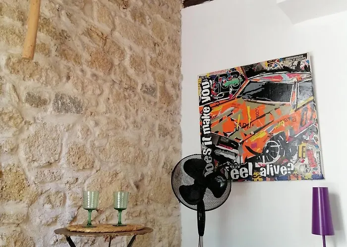 Au Sein D'un Mas En Camargue 펜션 보베르